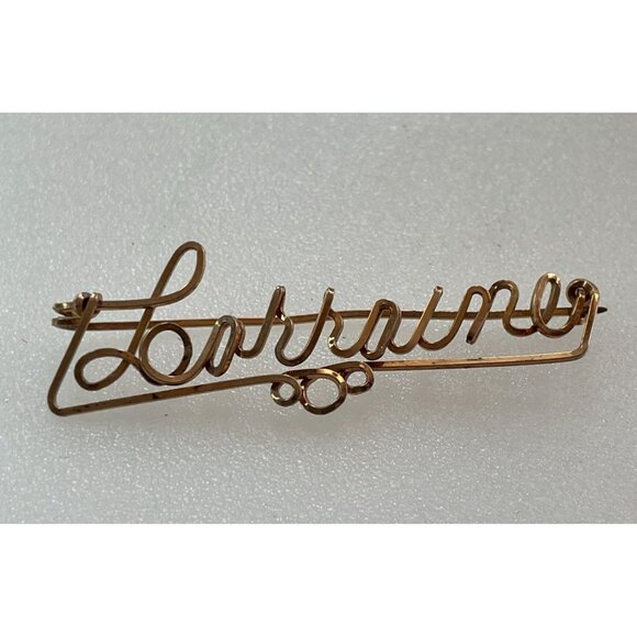 Vintage 1940s Gold-Filled Wire Name Brooch — "Lorraine" — Handcrafted Cursive Sc - Picture 3 of 3